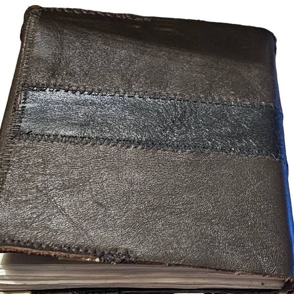 Hand-crafted Hard Back Journal/Notebook Hand Bound Pages - Picture 6 of 9